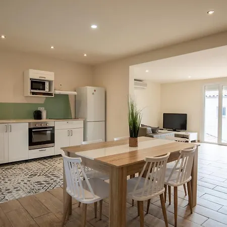 Appartement Avec Piscine Aviñón Exterior foto